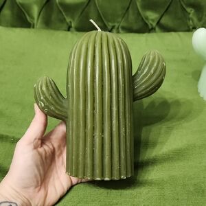 3 Cactus-Shaped Green Candles